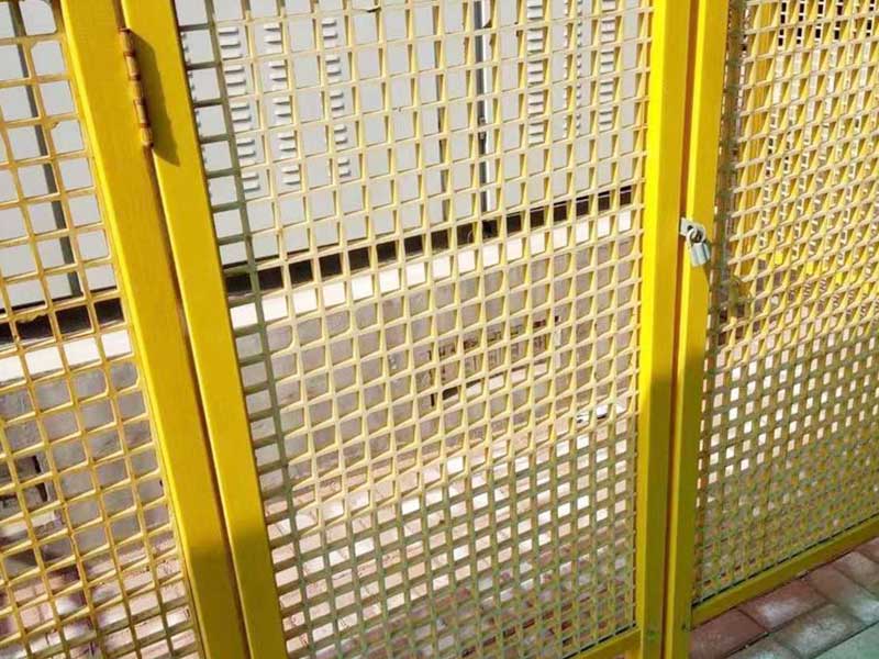 Power-Plant-Grille-Fencing3